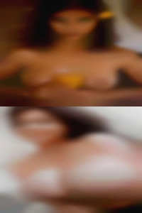 Swinger quit women bar showing pussy time.